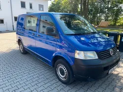 Blau Gebraucht 2009 VW T5 Van | 12.000 € (Etwas zu teuer)