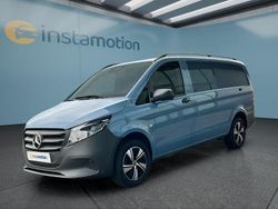 Blau Gebraucht 2024 Mercedes Vito Van / Kleinbus | 53.549 €