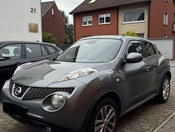 Grau Gebraucht 2011 Nissan Juke Tekna SUV | 5.499 € (Guter Preis)