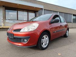 Orange Gebraucht 2006 Renault Clio III Expression Kleinwagen | 1.800 € (Guter Preis)