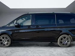 Schwarz Gebraucht 2024 Mercedes V300 Exclusive Van / Kleinbus | 76.500 € (Superpreis)