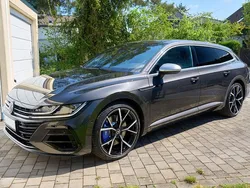 Grau Gebraucht 2022 VW Arteon R Kombi | 42.600 € (Teuer)