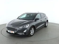 Grau Gebraucht 2019 Ford Focus Cool & Connect Limousine | 18.760 € (Fairer Preis)