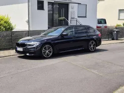 Schwarz Gebraucht 2020 BMW 530 M Sport Kombi | 24.999 € (Guter Preis)