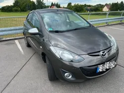Braun Gebraucht 2014 Mazda 2 Sendo Kleinwagen | 6.500 € (Superpreis)