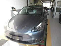 Grau Gebraucht 2022 Tesla Model Y Long Range SUV | 38.999 € (Fairer Preis)