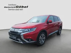 Rot Gebraucht 2020 Mitsubishi Outlander Diamant Edition SUV | 21.990 € (Fairer Preis)