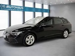 Schwarz Gebraucht 2023 VW Golf VIII Life Kombi | 18.460 € (Guter Preis)