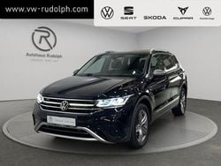 Deep black perleffekt (metallic) Gebraucht 2022 VW Tiguan Allspace Elegance SUV | 31.220 € (Guter Preis)