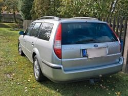 Grau Gebraucht 2004 Ford Mondeo Ghia Kombi | 1.350 € (Guter Preis)