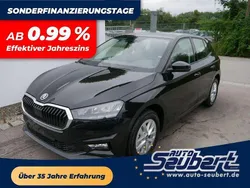 Blackmagic perleffekt Neu 2025 Skoda Fabia Selection Limousine | 18.990 € (Guter Preis)
