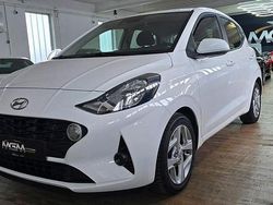 Weiß Gebraucht 2022 Hyundai i10 Trend Kleinwagen | 12.400 € (Guter Preis)