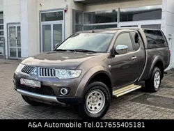 Braun Gebraucht 2012 Mitsubishi L200 Intense Abholung | 18.490 € (Teuer)