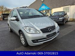 Silber Gebraucht 2012 Mercedes A160 Classic Van / Kleinbus | 7.800 € (Fairer Preis)