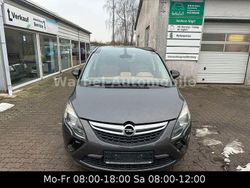 Grau Gebraucht 2012 Opel Zafira Tourer Van / Kleinbus | 3.299 € (Superpreis)