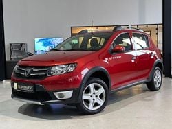 Rot Gebraucht 2014 Dacia Sandero Prestige SUV | 4.980 € (Guter Preis)