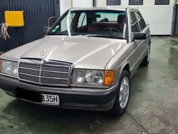 Grau Gebraucht 1988 Mercedes 190 Limousine | 5.000 €