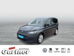 Blau (starlight blue metallic) Gebraucht 2023 VW Caddy Basis Van / Kleinbus | 25.890 € (Superpreis)