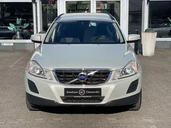 Weiß Gebraucht 2012 Volvo XC60 Momentum SUV | 9.500 € (Superpreis)