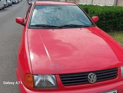 Rot Gebraucht 1996 VW Polo Classicline Limousine | 1.950 € (Fairer Preis)