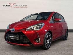 Tokiorot perleffekt Gebraucht 2018 Toyota Yaris Hybrid Team Limousine | 14.840 € (Guter Preis)