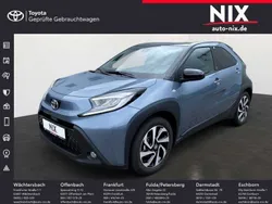 Celestite grey metallic / night sky black Gebraucht 2024 Toyota Aygo Comfort Kleinwagen | 18.900 € (Etwas zu teuer)