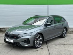 Grey metallic Gebraucht 2024 Skoda Octavia RS Kombi | 42.870 € (Fairer Preis)