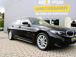 Schwarz ii/bonnet fluid black Gebraucht 2022 BMW 318 Shadowline Kombi | 25.999 € (Guter Preis)