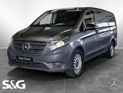 Selenitgrau metallic Gebraucht 2020 Mercedes Vito Van / Kleinbus | 24.800 € (Etwas zu teuer)