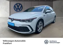 Pure white Gebraucht 2022 VW Golf VIII GTI Limousine | 26.880 € (Guter Preis)