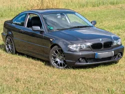 Gold Gebraucht 2006 BMW 320 Coupé | 15.900 €