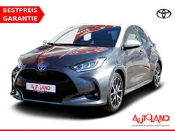 Grau Gebraucht 2021 Toyota Yaris Hybrid Style Kleinwagen | 20.950 € (Etwas zu teuer)