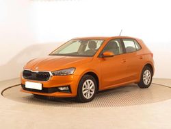 Orange Gebraucht 2024 Skoda Fabia Selection Limousine | 18.440 € (Fairer Preis)