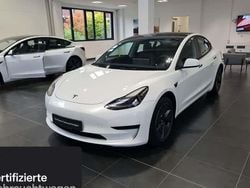 Weiß Gebraucht 2021 Tesla Model 3 RWD Limousine | 27.200 € (Fairer Preis)