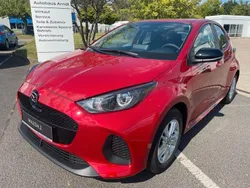 Formal red metallic (a9v) Gebraucht 2024 Mazda 2 Center-Line Kleinwagen | 22.190 € (Fairer Preis)
