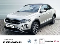 Silber Gebraucht 2024 VW T-Roc Cabriolet Move Cabrio | 36.980 € (Etwas zu teuer)