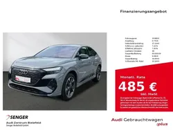 Grau Gebraucht 2022 Audi Q4 Sportback e-tron SUV | 31.880 € (Etwas zu teuer)