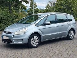 Grau Gebraucht 2007 Ford S-MAX Trend Van / Kleinbus | 1.800 € (Superpreis)