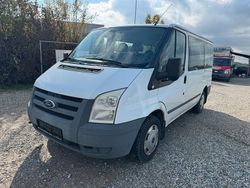 Weiß Gebraucht 2011 Ford Transit Van / Kleinbus | 4.690 € (Fairer Preis)