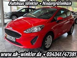 Rot Gebraucht 2018 Ford Fiesta Trend Kleinwagen | 8.491 € (Fairer Preis)