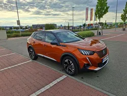 Orange Gebraucht 2021 Peugeot e-2008 GT SUV | 18.900 € (Guter Preis)