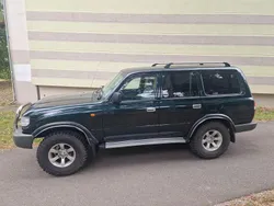 Grün Gebraucht 1998 Toyota Land Cruiser SUV | 17.400 €