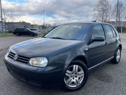 Grau Gebraucht 2002 VW Golf IV Edition Limousine | 2.500 € (Fairer Preis)