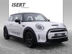 Nanuq white Gebraucht 2022 Mini Cooper Kleinwagen | 19.950 € (Fairer Preis)