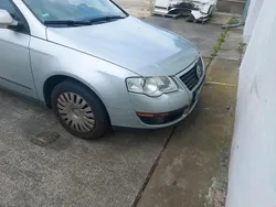 Silber Gebraucht 2005 VW Passat Kombi | 1.350 € (Guter Preis)