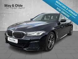 Carbonschwarz metallic (schwarz) Gebraucht 2022 BMW 520 Performance Kombi | 29.999 € (Fairer Preis)