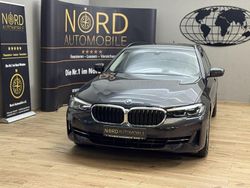 Sophistograu brillantef (metallic) Gebraucht 2023 BMW 520 Sport Line Kombi | 34.849 € (Guter Preis)