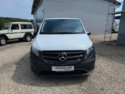 Weiß Gebraucht 2020 Mercedes Vito Van / Kleinbus | 18.750 € (Guter Preis)