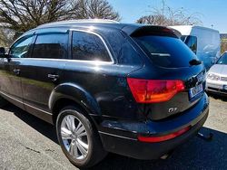 Schwarz Gebraucht 2007 Audi Q7 SUV | 6.800 € (Guter Preis)