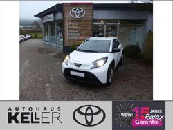 Weiß Neu 2025 Toyota Aygo X-play Kleinwagen | 18.220 €